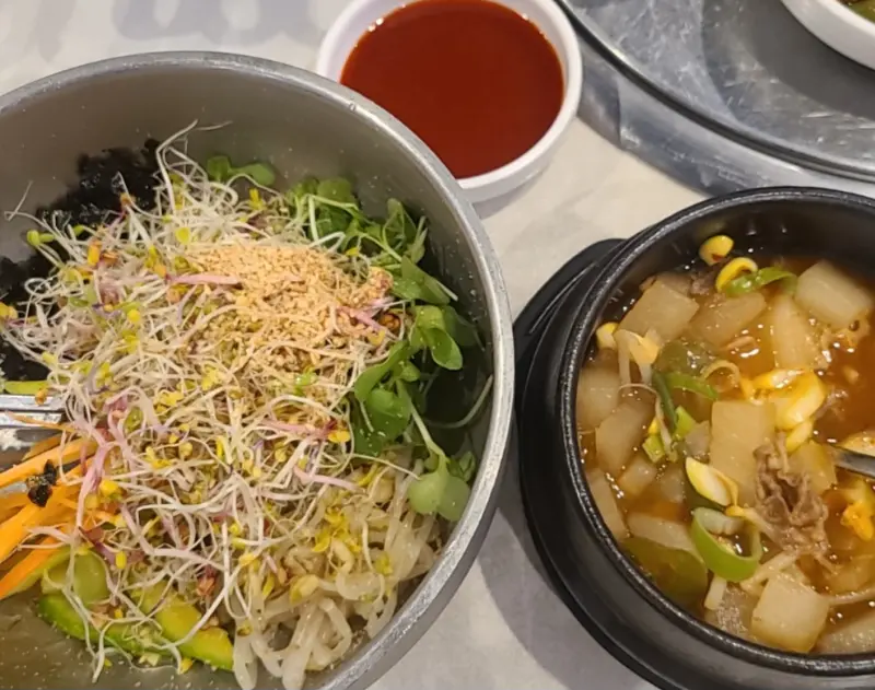 비빔밥과 갈비탕