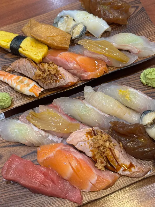 다양한 종류의 초밥