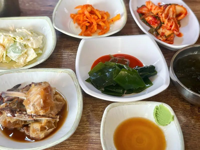 다채로운 밑반찬