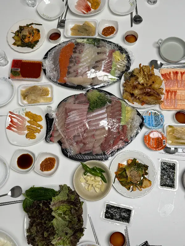 푸른바다 전체 상차림