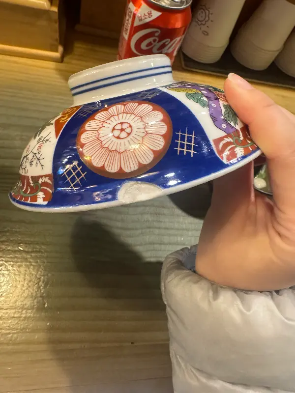 문양이 예쁜 그릇