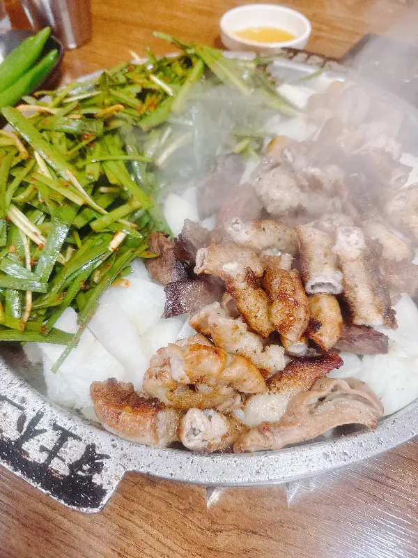 푸짐한 곱창 한 상