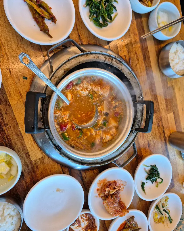 영양 숯불갈비 밑반찬