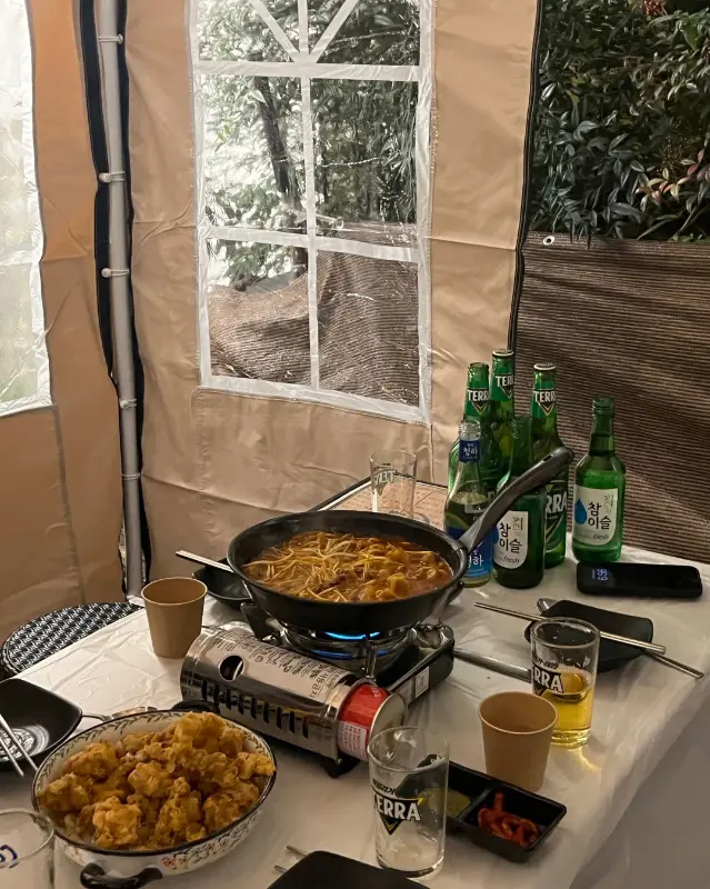 야외 테이블 세팅