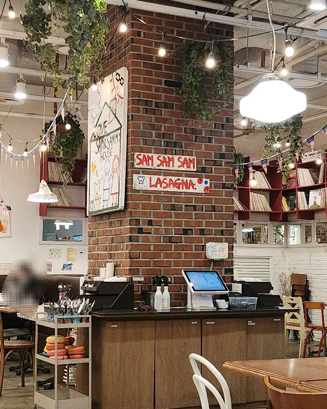 쌤쌤쌤 내부 인테리어