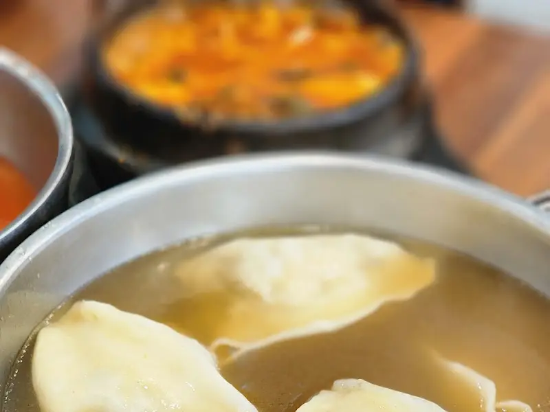 뚝배기와 만두국