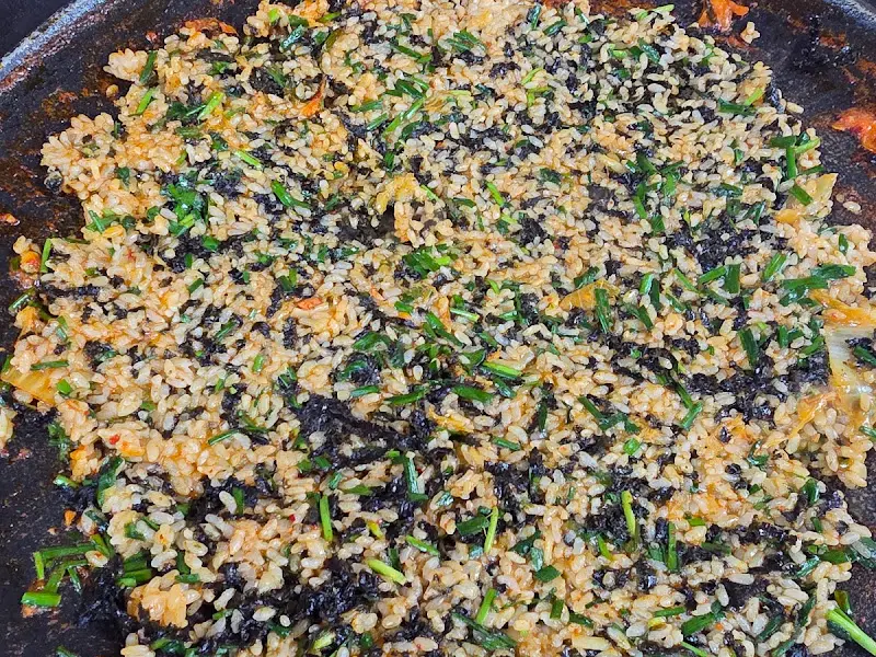 볶음밥 완성된 모습