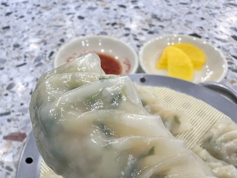 촉촉한 김치만두