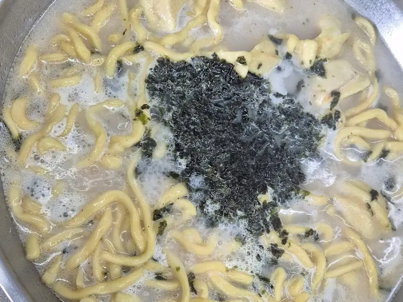 만두전골에 끓여먹는 야채죽