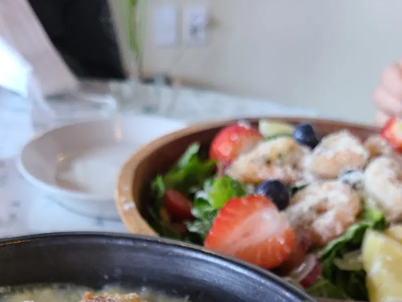 샐러드 파스타와 스프