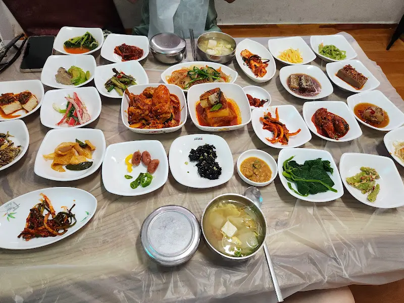 자영이네 백반 한 상 차림