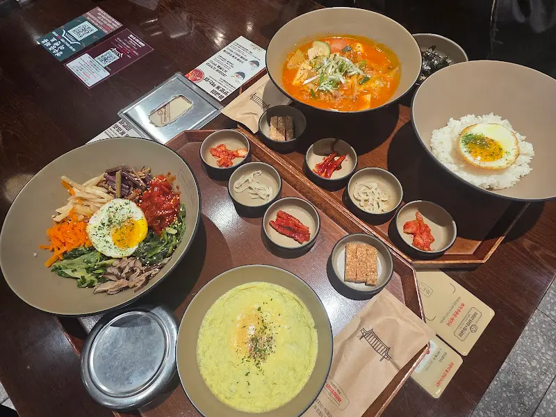 한상차림 전체샷