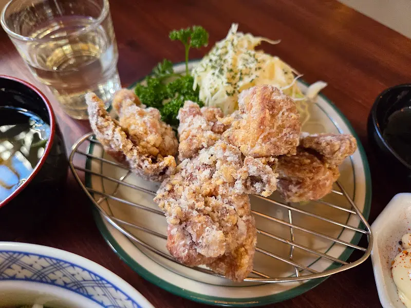 겉은 바삭, 속은 촉촉한 가라아게