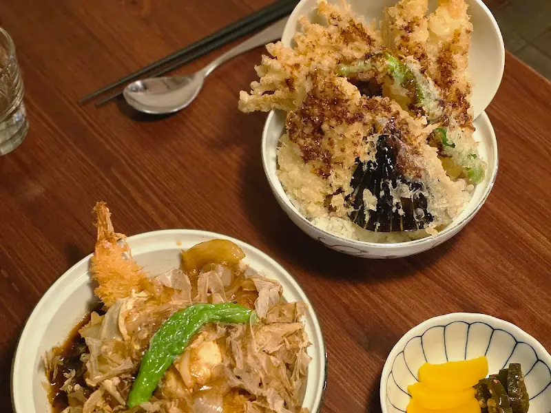 다양한 튀김 메뉴