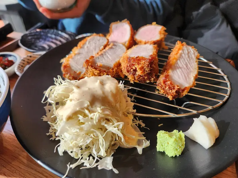 모듬카츠 한 상 차림