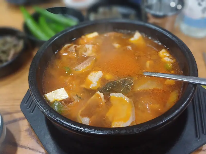 금돈가의 된장찌개