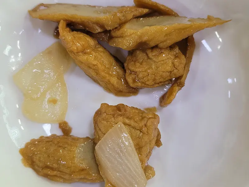 윤기 좔좔 흐르는 어묵볶음