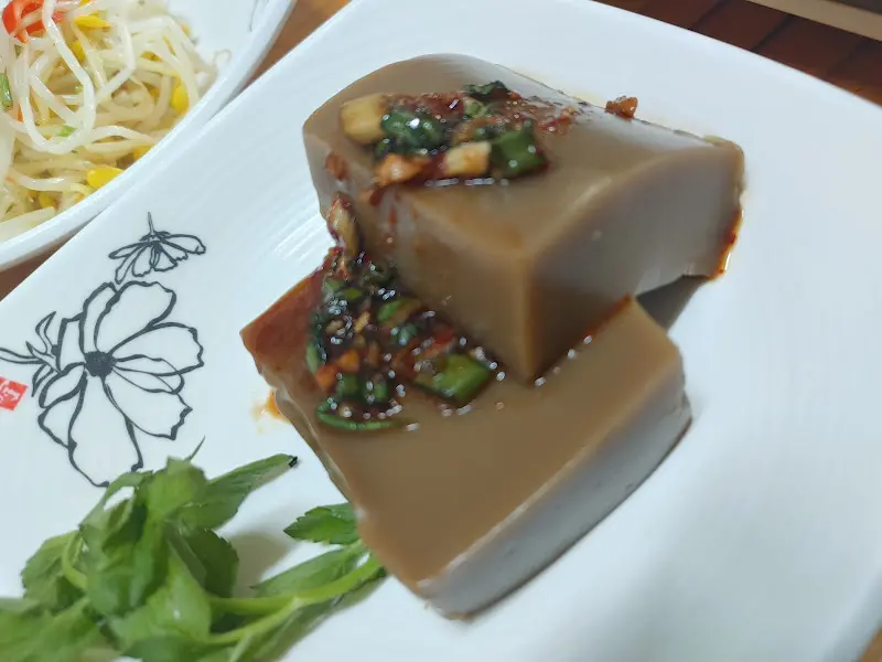 정갈한 밑반찬 - 묵