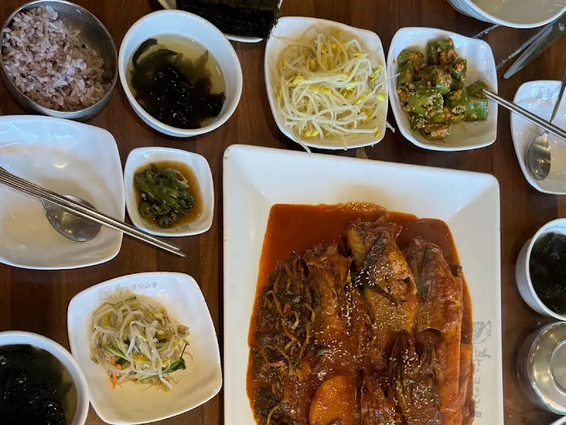 황금코다리 김포본점 전체 상차림