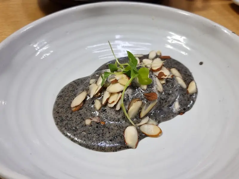 매화정 흑임자묵