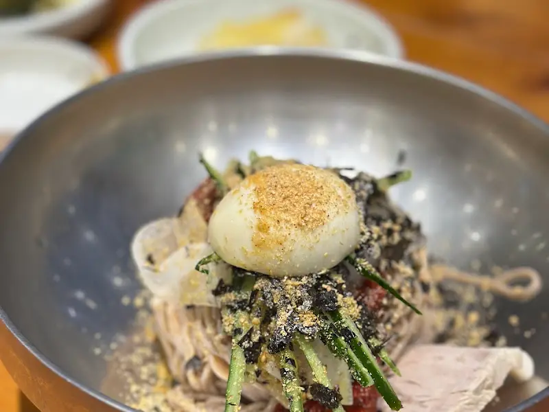 회비빔막국수 클로즈업