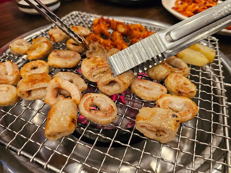 노릇노릇 익어가는 막창