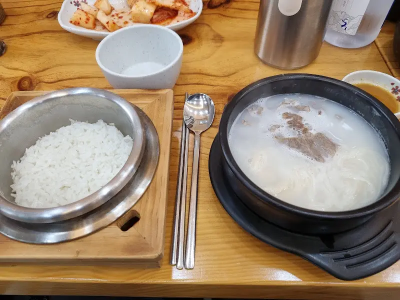 설렁탕 한상차림