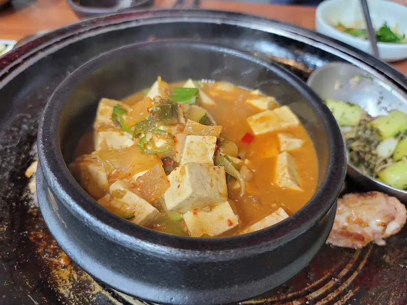 83왕소금구이 된장찌개