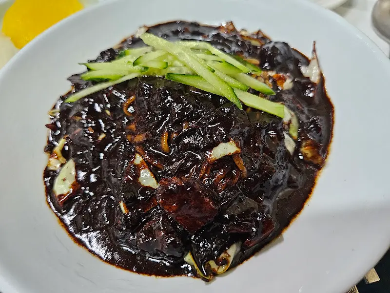 선월만두반점 짜장면