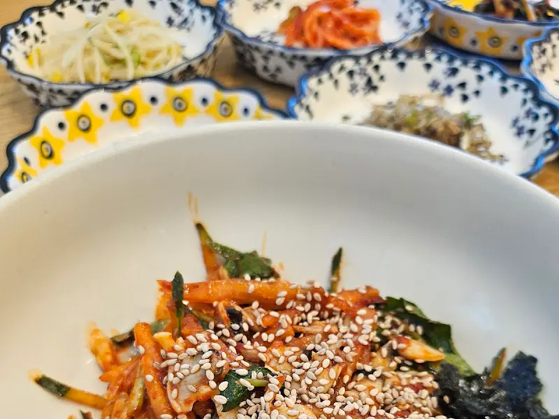 다채로운 밑반찬