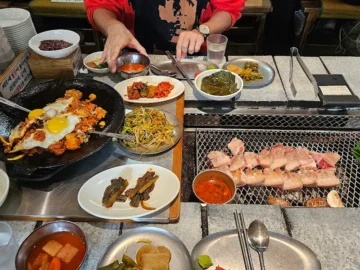 마곡, 서울에서 맛보는 지리산 흑돼지의 향수! 산청숯불가든에서 만나는 특별한 순간들, 최고의 맛집