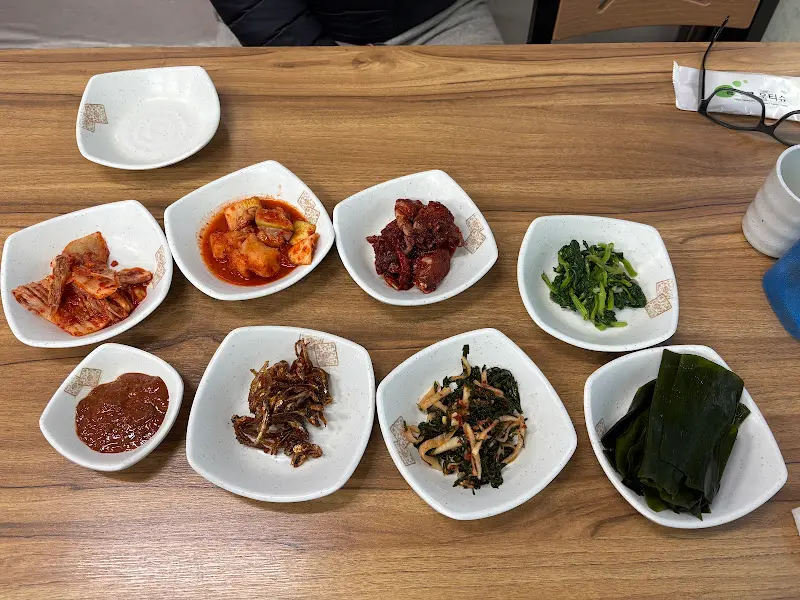 다양한 밑반찬 클로즈업