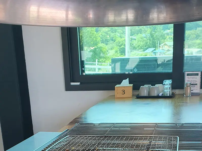 깔끔한 테이블 세팅