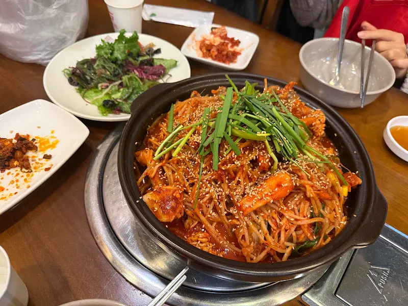 푸짐한 아구찜 한 상