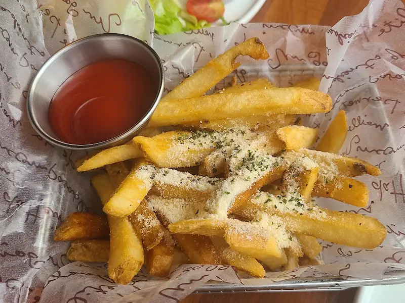 먹음직스러운 감자튀김