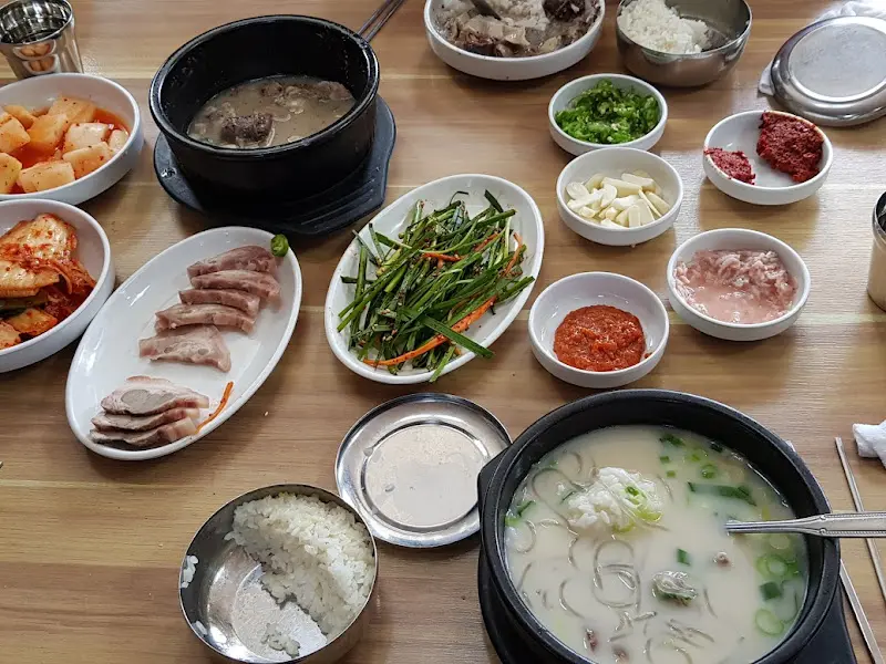 푸짐한 한 상 차림