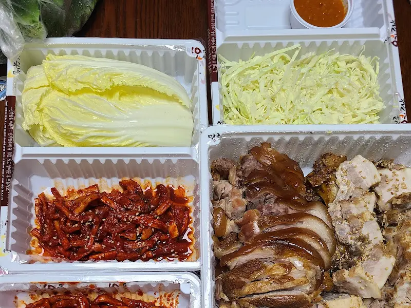 푸짐한 족발 포장 세트