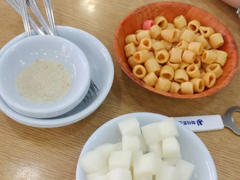 닭다리 크기 실화냐? 완전 큼!