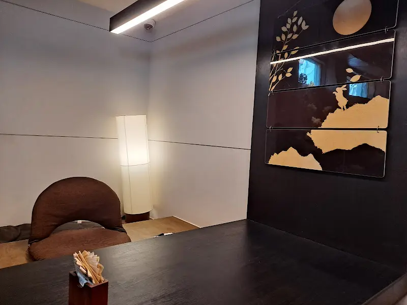 레스토랑 내부 그림