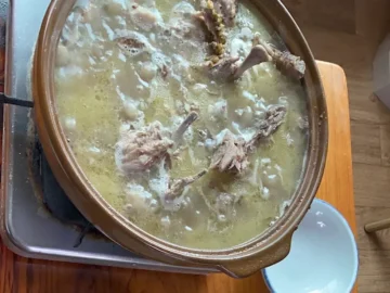 숨겨진 40년 내공, 순창 쪼무락쪼무락에서 맛보는 오리백숙의 레전드 맛집