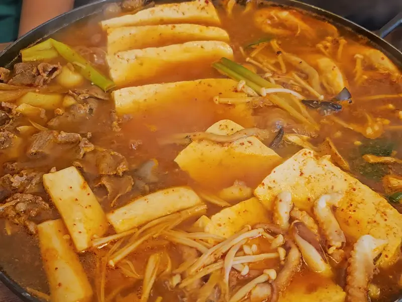 두부전골 근접샷