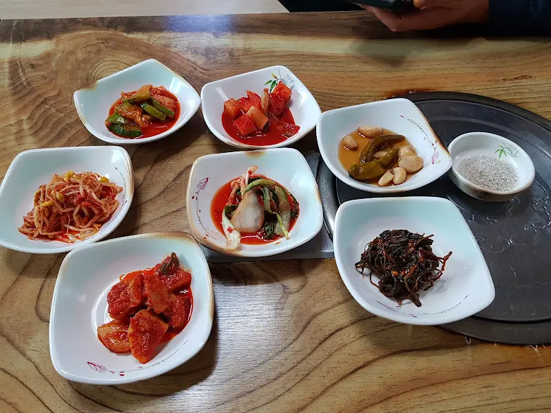 다채로운 밑반찬