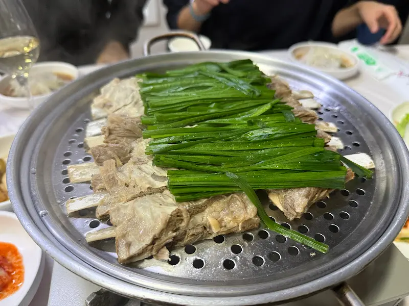 양고기 수육 디테일 샷
