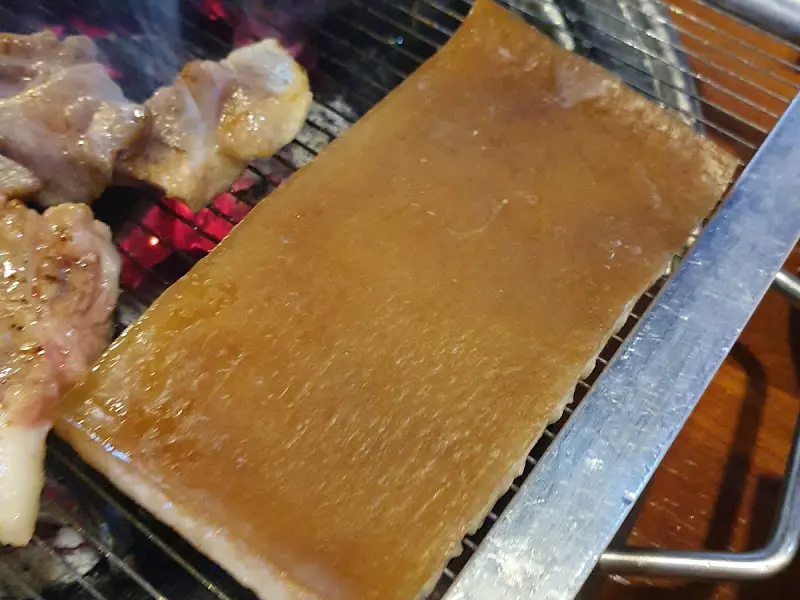 돼지세상마을분당본점 내부