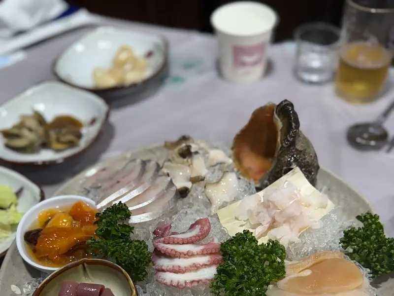 다양한 해산물 스끼다시