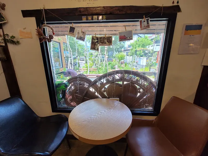 카페 내부 테이블