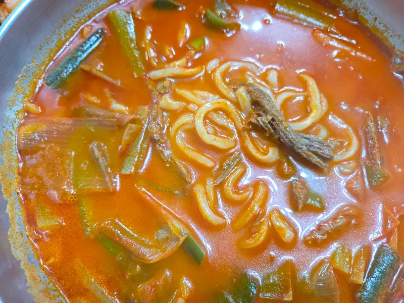 육개장 칼국수 클로즈업