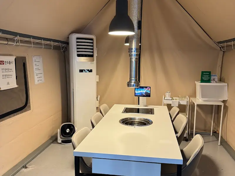 잘 구워진 삼겹살