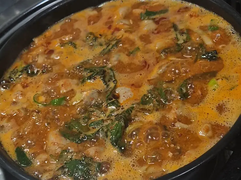 보글보글 끓고 있는 곱창전골