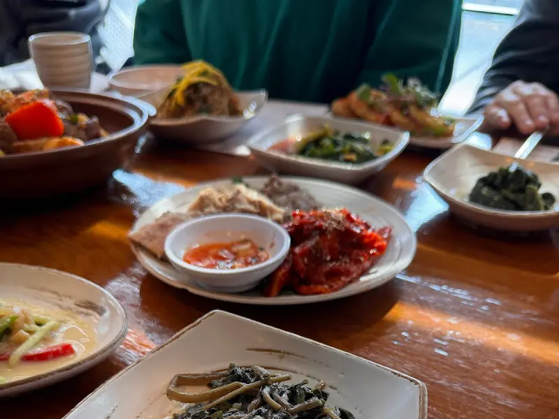 명가의 내부 인테리어